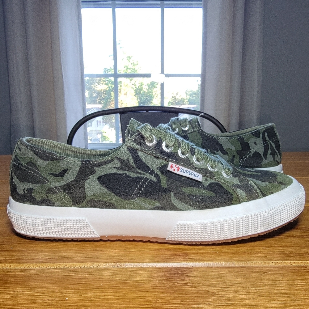 Superga‎ Women's 2750 Camo Sneaker - Size 8.5